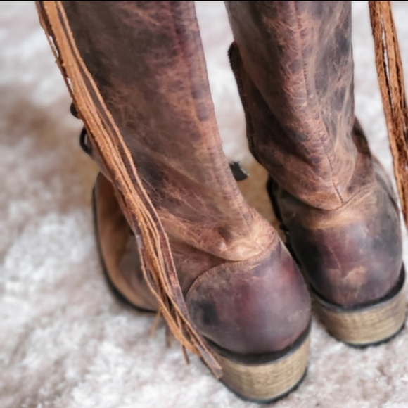 Junk Gypsy Knee High Lace Boots - Picture 4 of 6